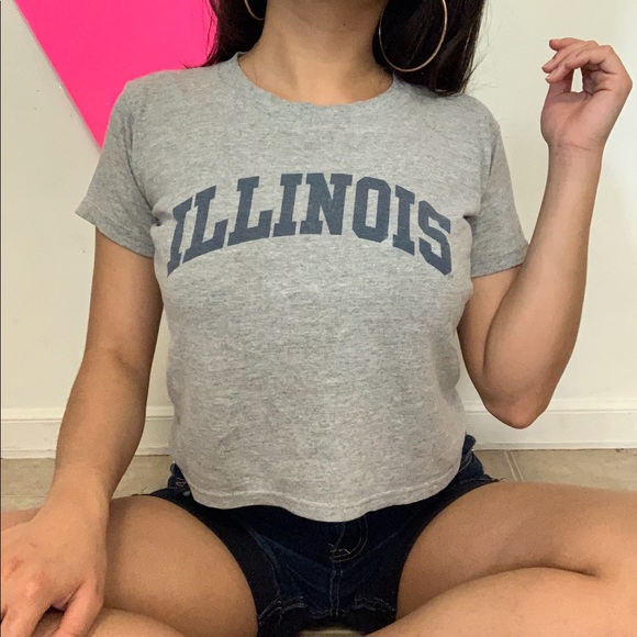 Tops - lllinois gray tee ✧